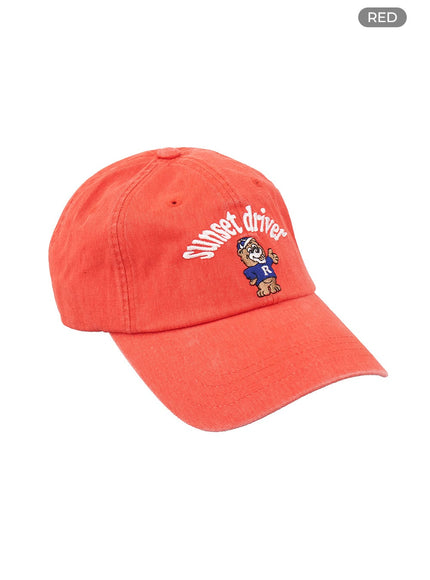 bear-embroidered-cap-oo407 / Red