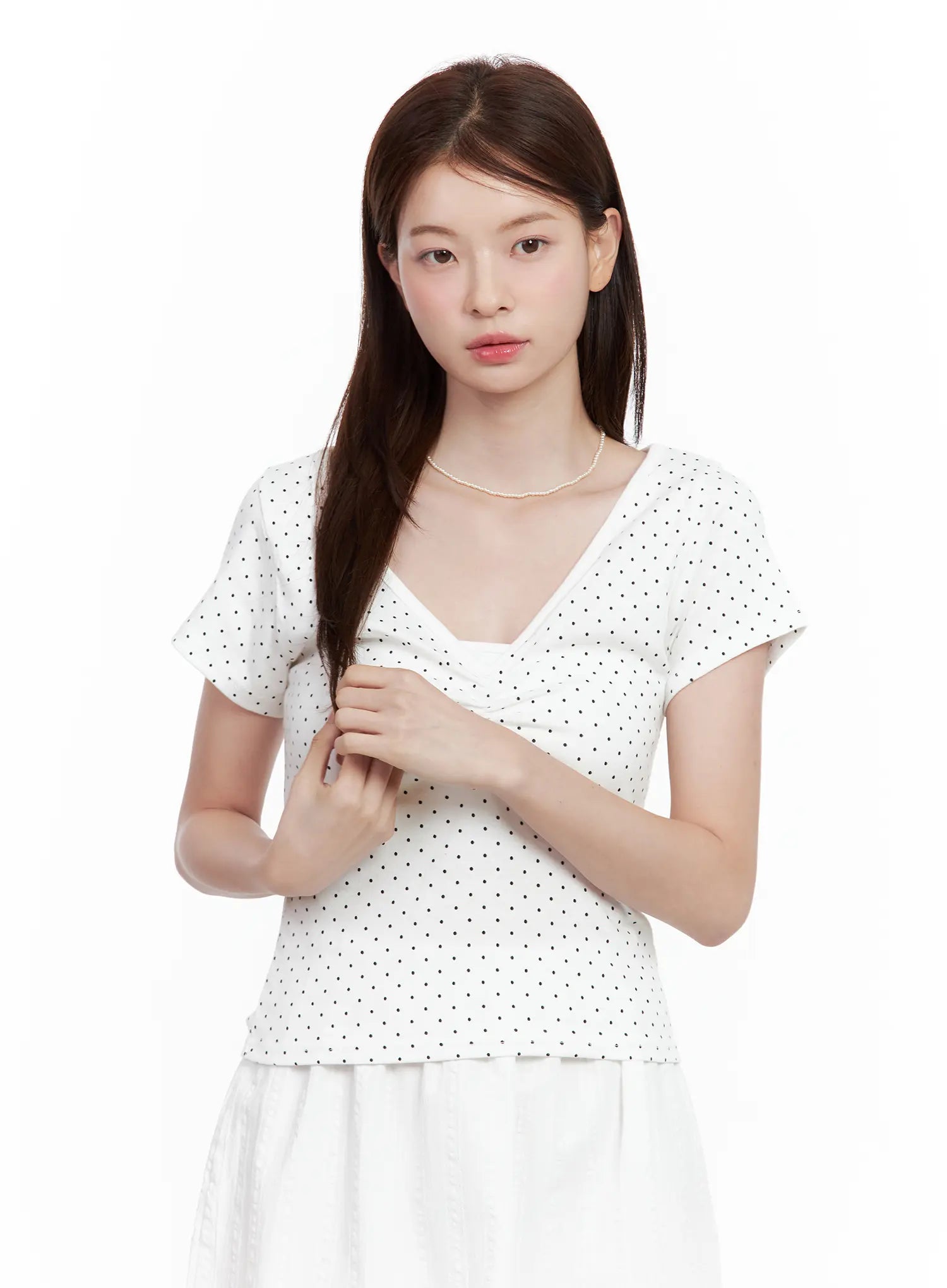 polka-dot-shirred-v-neck-top / White