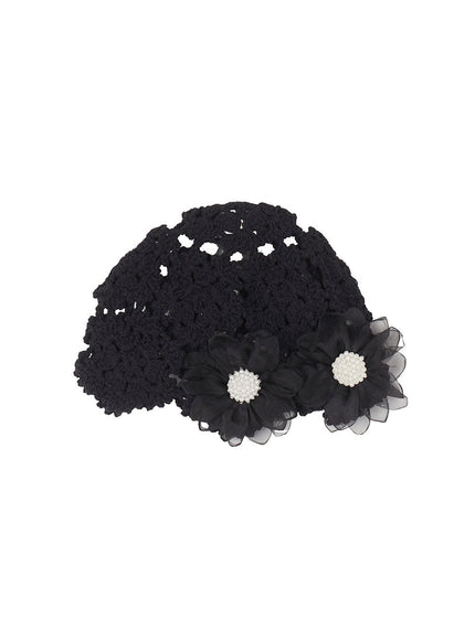 soft-knitted-flower-beanie-cy520 / Black