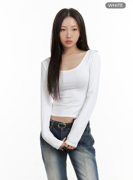 two-way-u-neck-crop-long-sleeve-top-cl417 / White