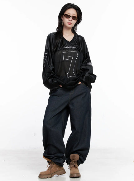 v-neck-graphic-jersey-top-cs512