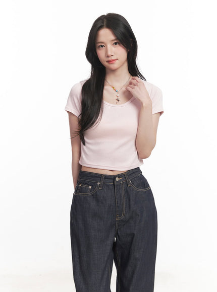 basic-slim-fit-crop-top-ca510 / Light pink