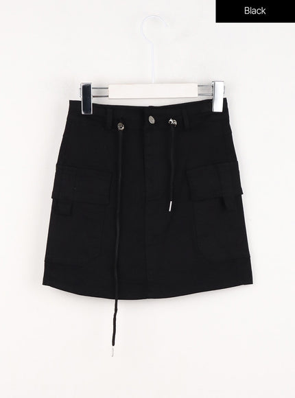 a-line-string-mini-cargo-skirt-in302 / Black
