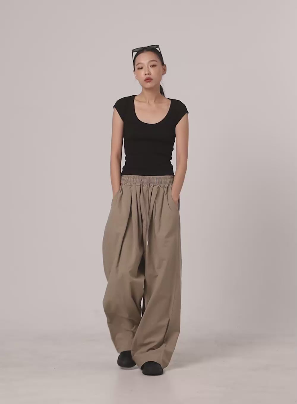 Banded Wide Leg Trousers IL409