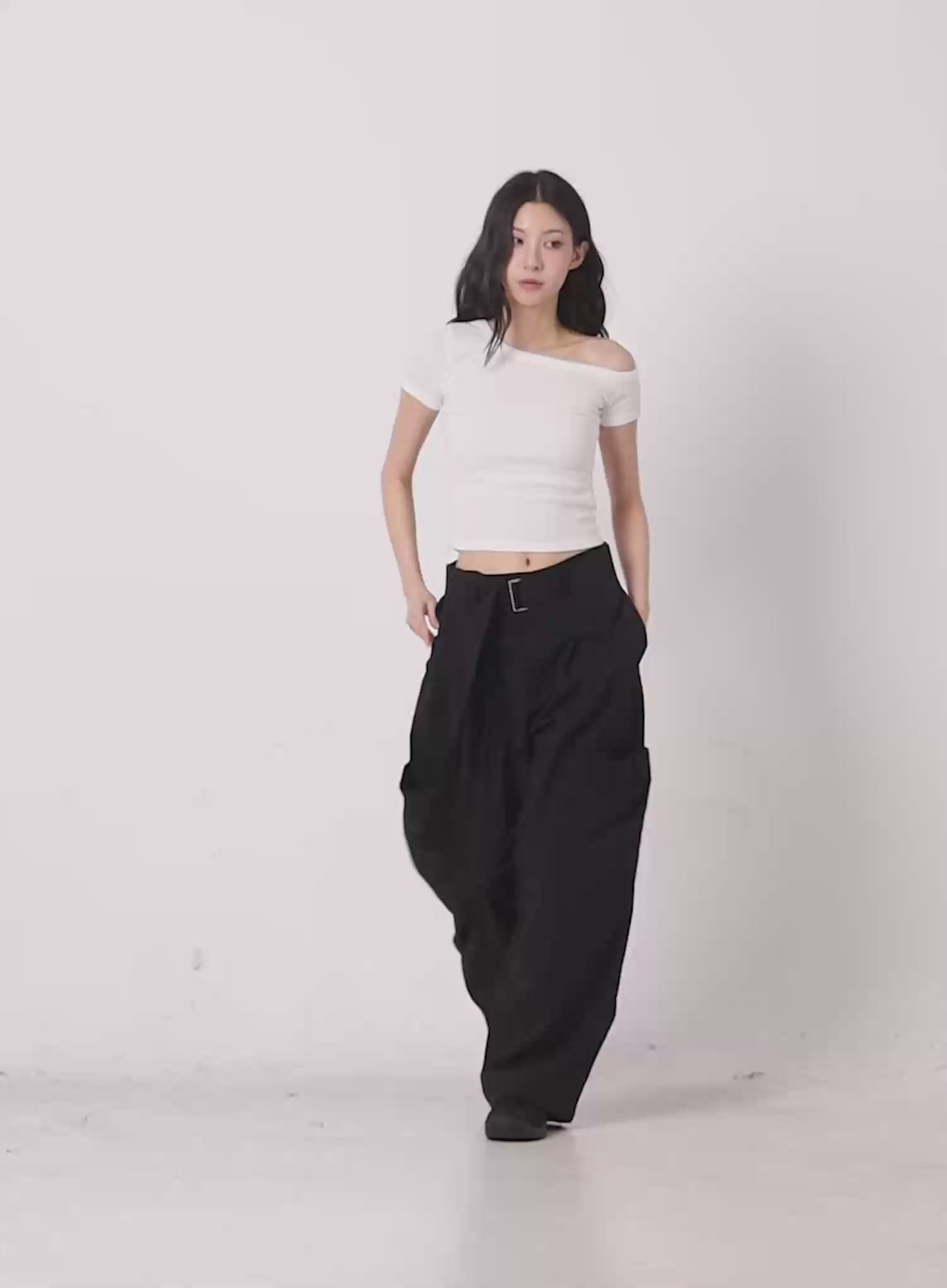 Belted Wide-Leg Utility Cargo Pants IG508