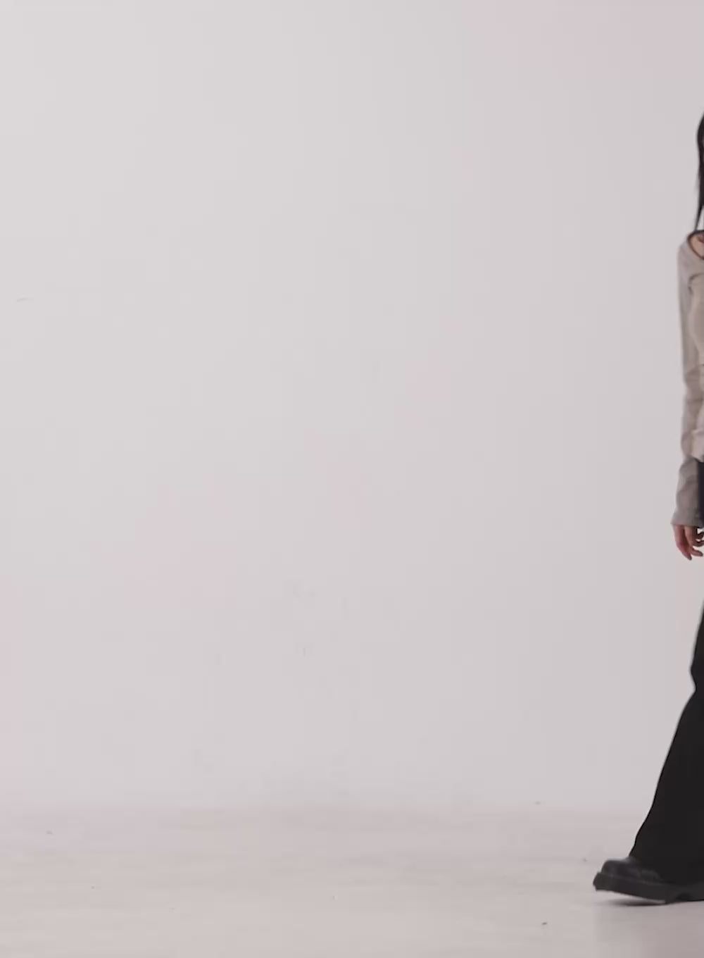 Halter Neck Buttoned Cardigan CD430