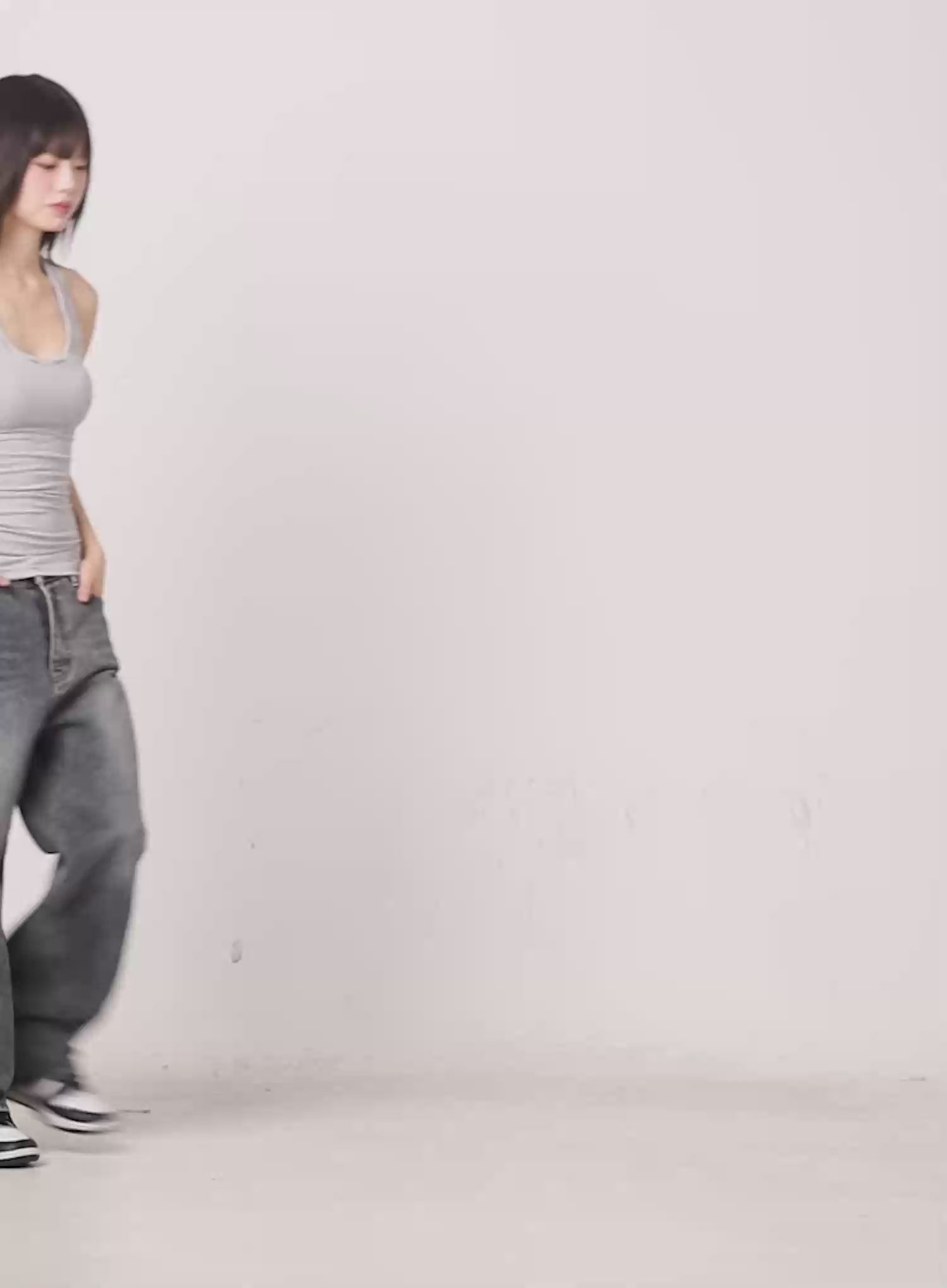Soomin Vintage-Wash Wide-Leg Jeans CG511
