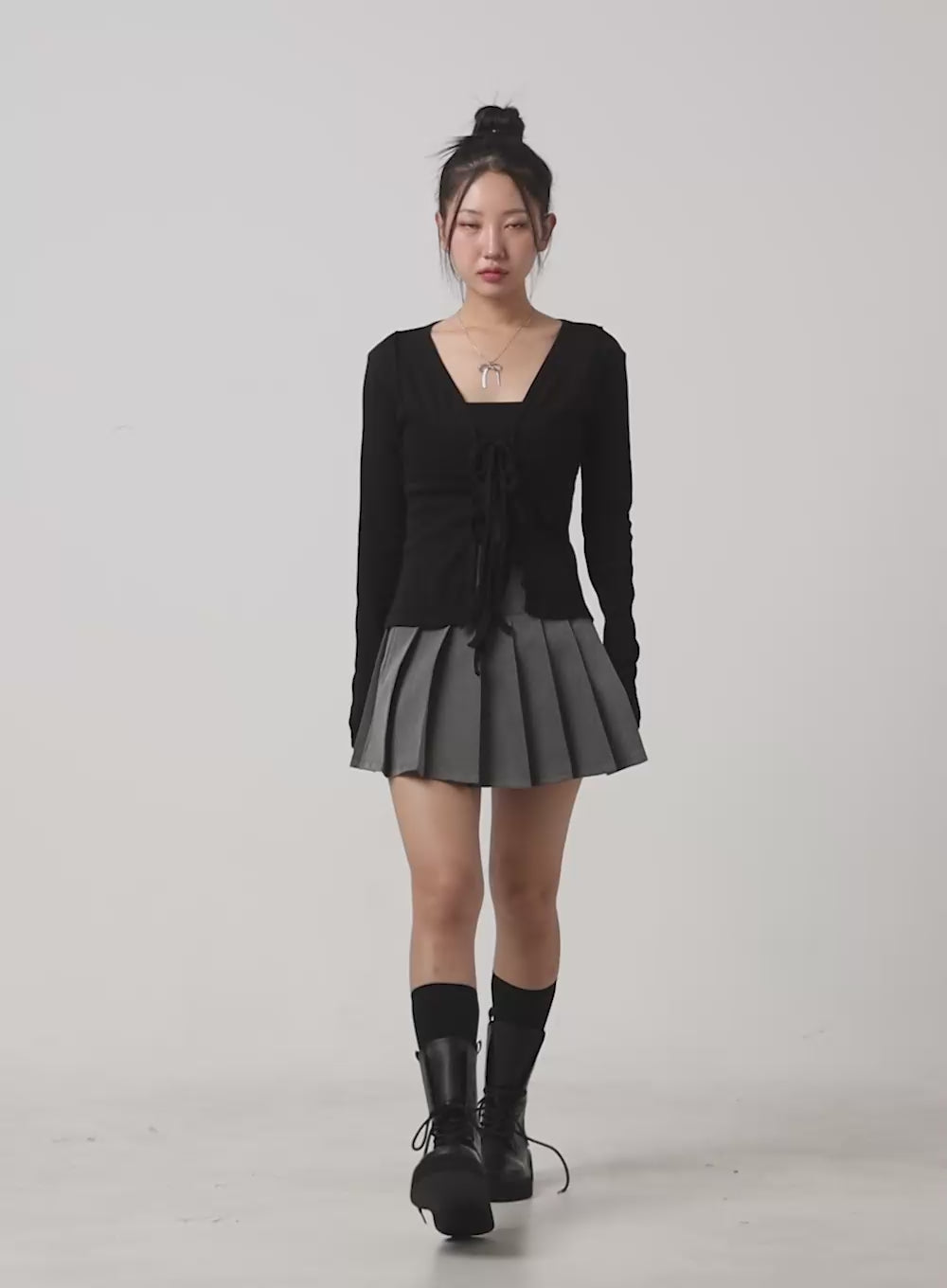 Buckle Pleated Mini Skirt IS402