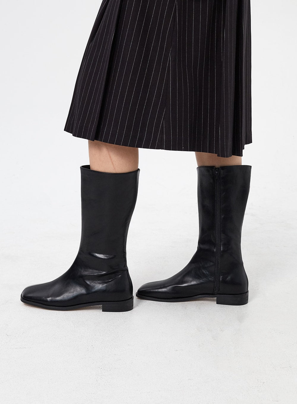 Knee length mid calf black outlet skirt