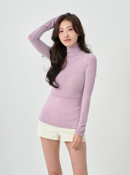Side Cut Turtleneck Long Sleeve T-Shirt IO31