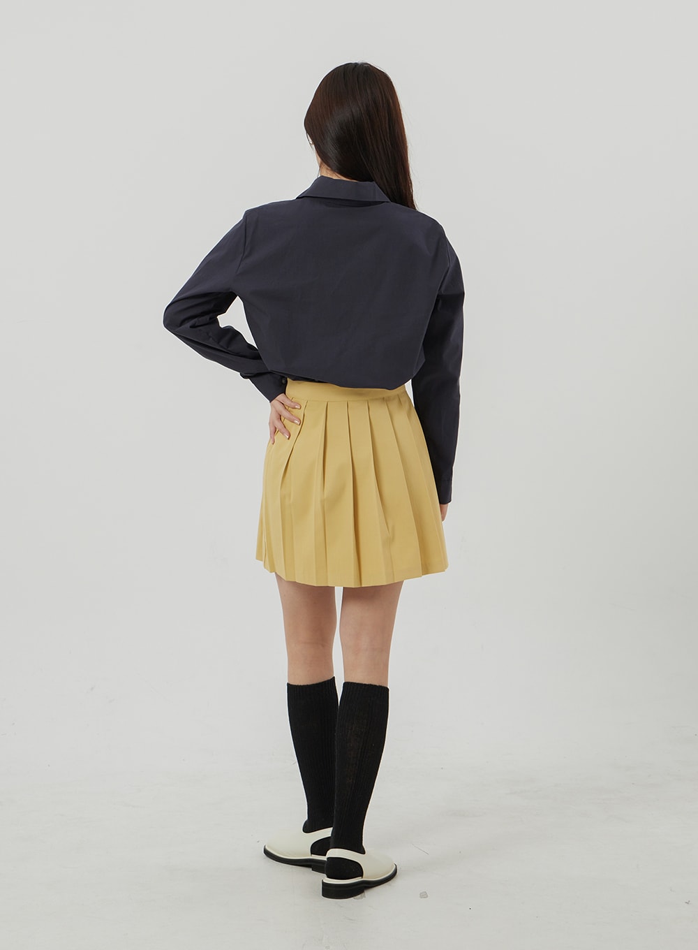 Side Button Pleated Mini Skirt OJ320