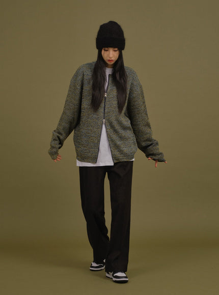 Loose Fit Knit with Two Way Zip