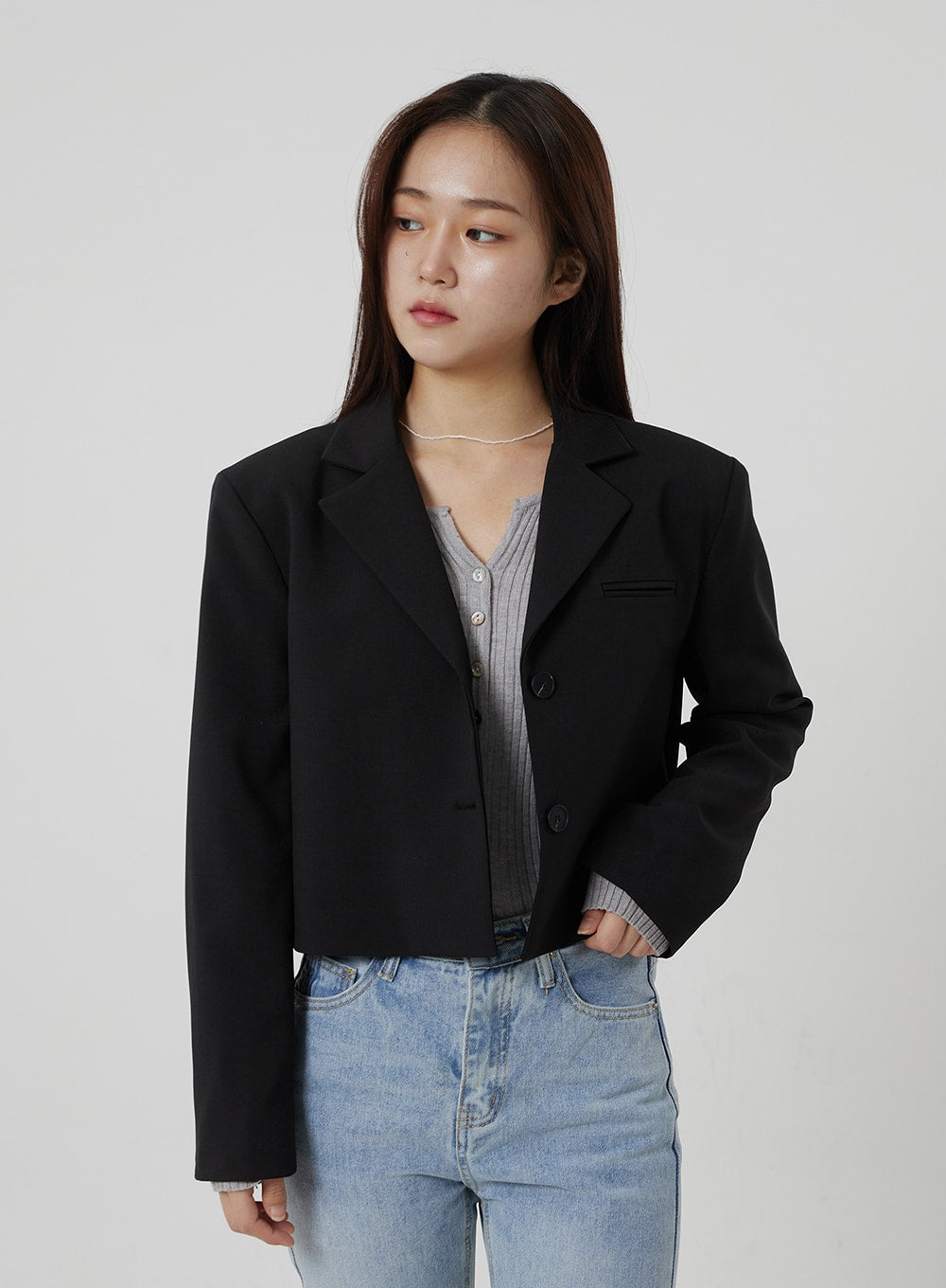 Cropped Button Jacket OF302