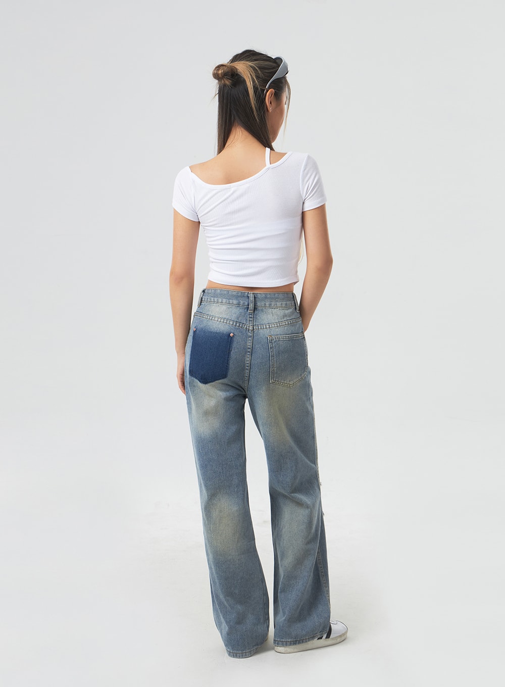 Low Rise Ripped Wide Jeans CA303