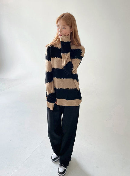 Stripped Distressed Knit Sweater F17