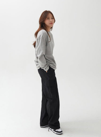 Essential Long Sleeve T Shirt F17