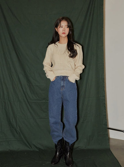 Cropped Cable Knit F6