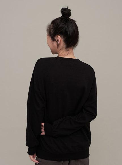 Essential Sweatshirt F17